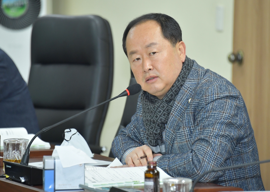 제262회 논산시의회 임시회-행정자치위원회(2025년도 주요업무 추진계획 보고 청취) 2025.02.24(월)  이미지(8)
