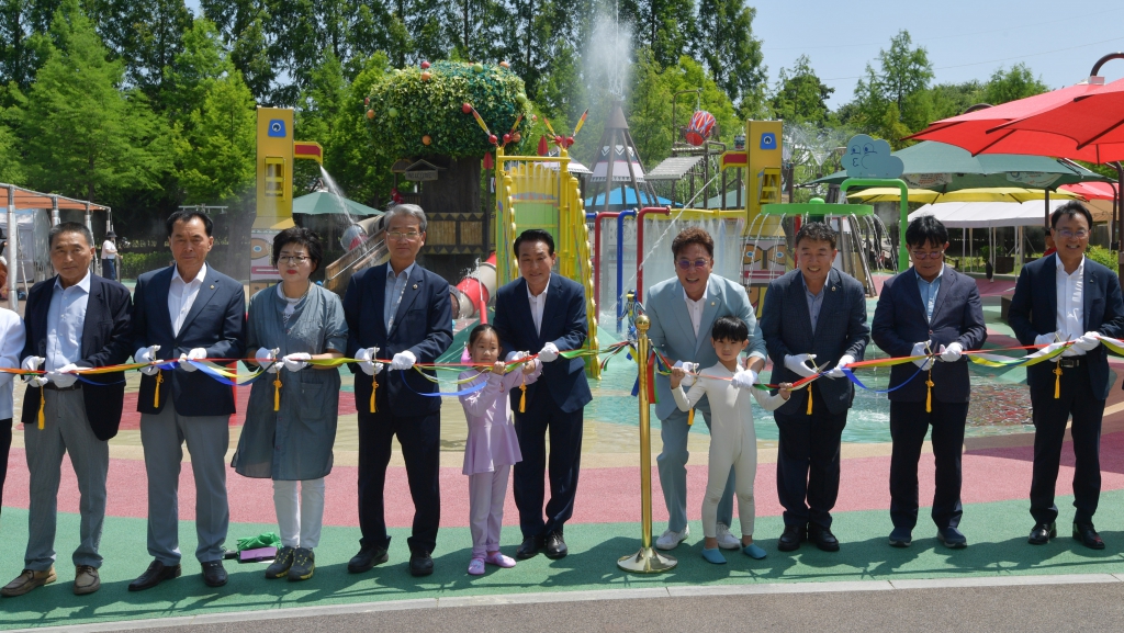 논산시민가족공원 물놀이장 개장식 2025.07.11(금) 이미지(16)