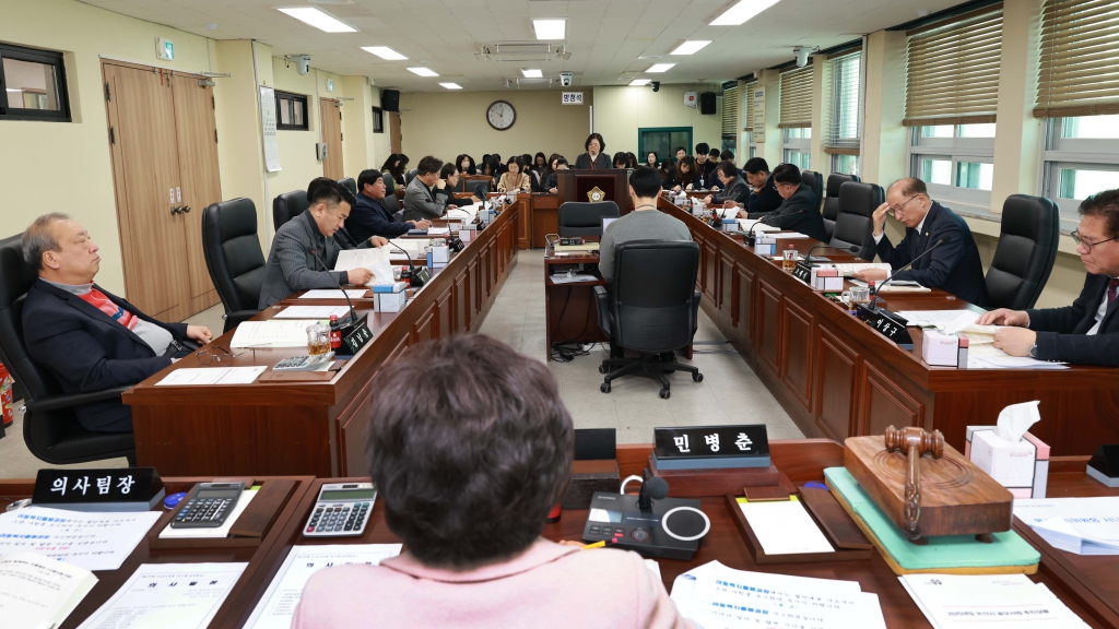 제270회 논산시의회 임시회-2026년도 주요업무 추진계획 보고 청취 등(행정자치 제4차)(연석) 2026.02.26(목)  이미지(2)