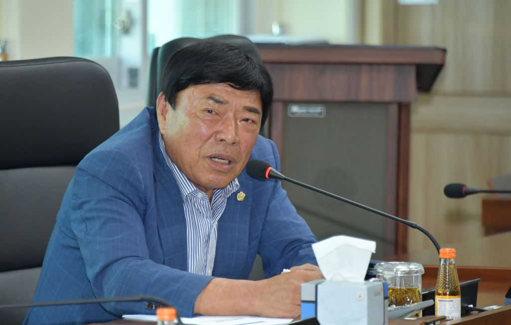 2025년 10월 의원간담회 2025.10.01(수) 이미지(12)