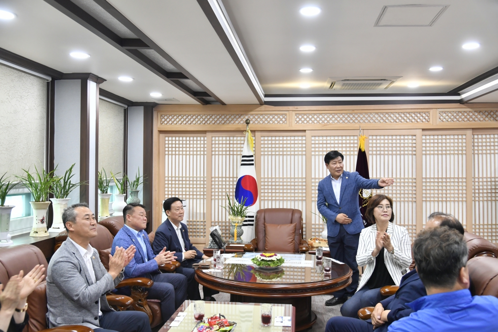서울 은평구의회 운영위원회(위원장 기노만) 논산시의회 방문 이미지(2)