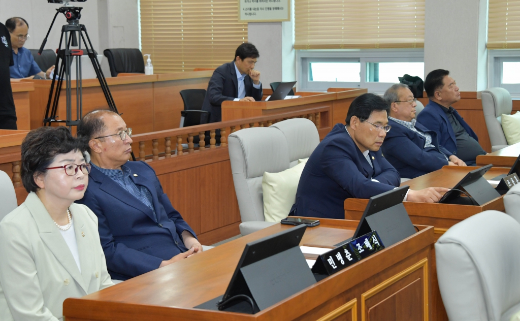 제255회 논산시의회 임시회 폐회 2024.05.23(목) 이미지(13)