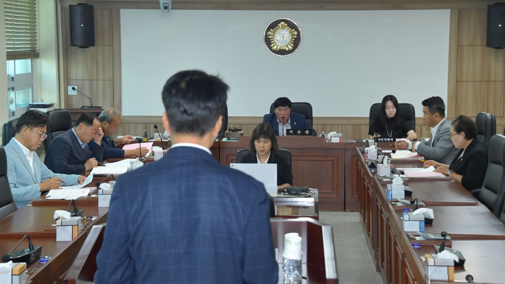 조례안 및 일반안건 심사(산업건설 제1차) 2025.07.25(금) 이미지(3)