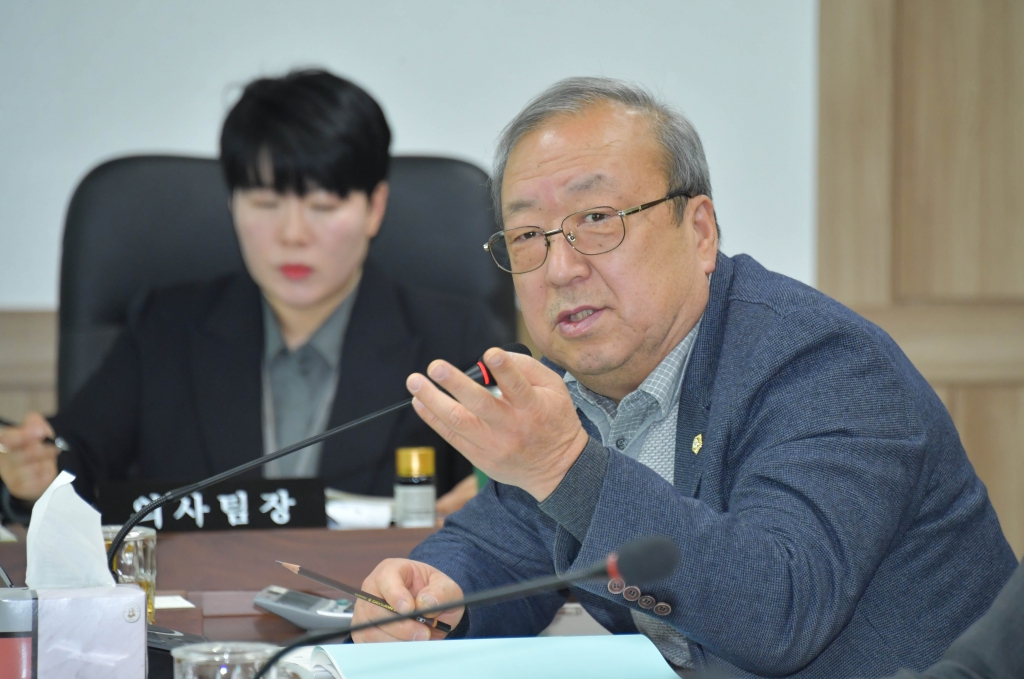 제262회 논산시의회 임시회-행정자치위원회(2025년도 주요업무 추진계획 보고 청취) 2025.02.20(목) 이미지(11) 제262회 논산시의회 임시회-행정자치위원회(2025년도 주요업무 추진계획 보고 청취) 2025.02.20(목) 이미지(11)
