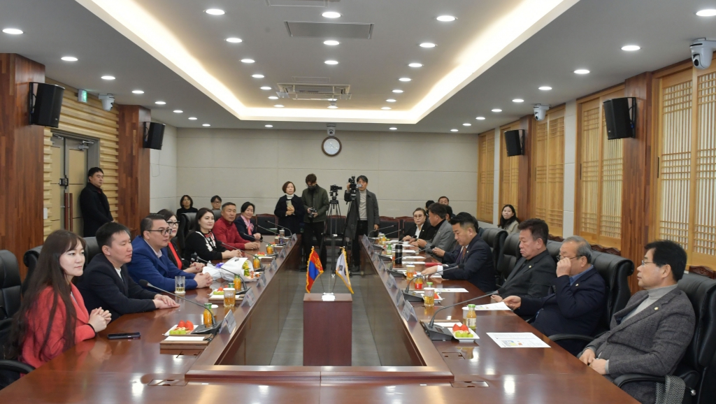몽골 날라이흐구 의회, 논산시의회 방문 2024.01.31(수) 이미지(13)
