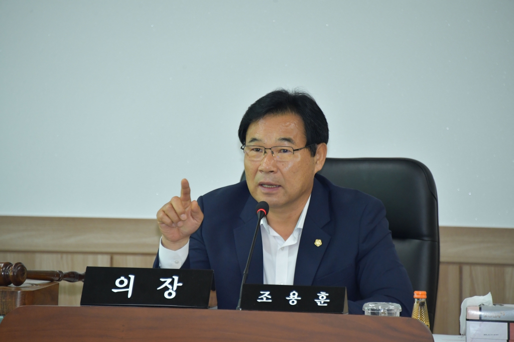 2025년 10월 의원간담회 2025.10.01(수) 이미지(4)