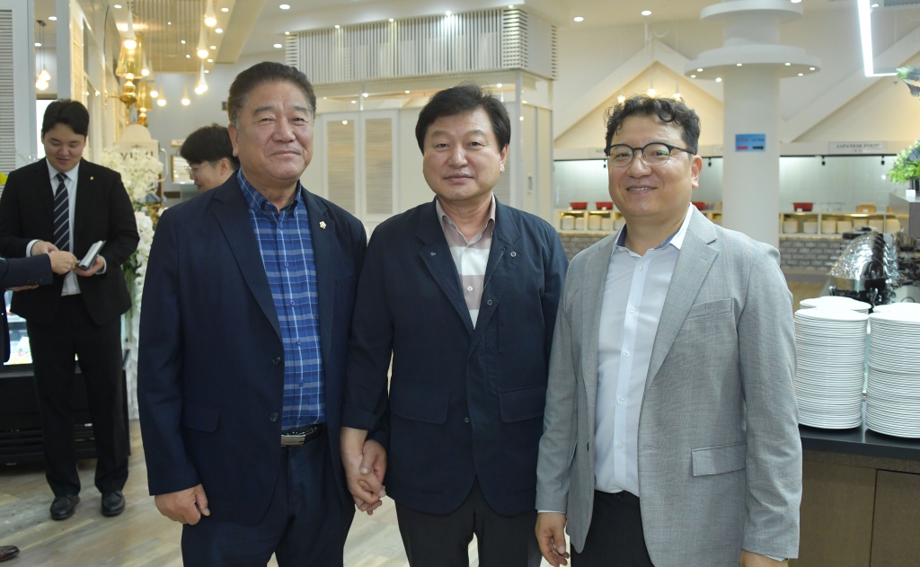 논산시 한돈협회 한돈인의 밤 행사 2025.08.28(목) 이미지(2) 논산시 한돈협회 한돈인의 밤 행사 2025.08.28(목) 이미지(2)