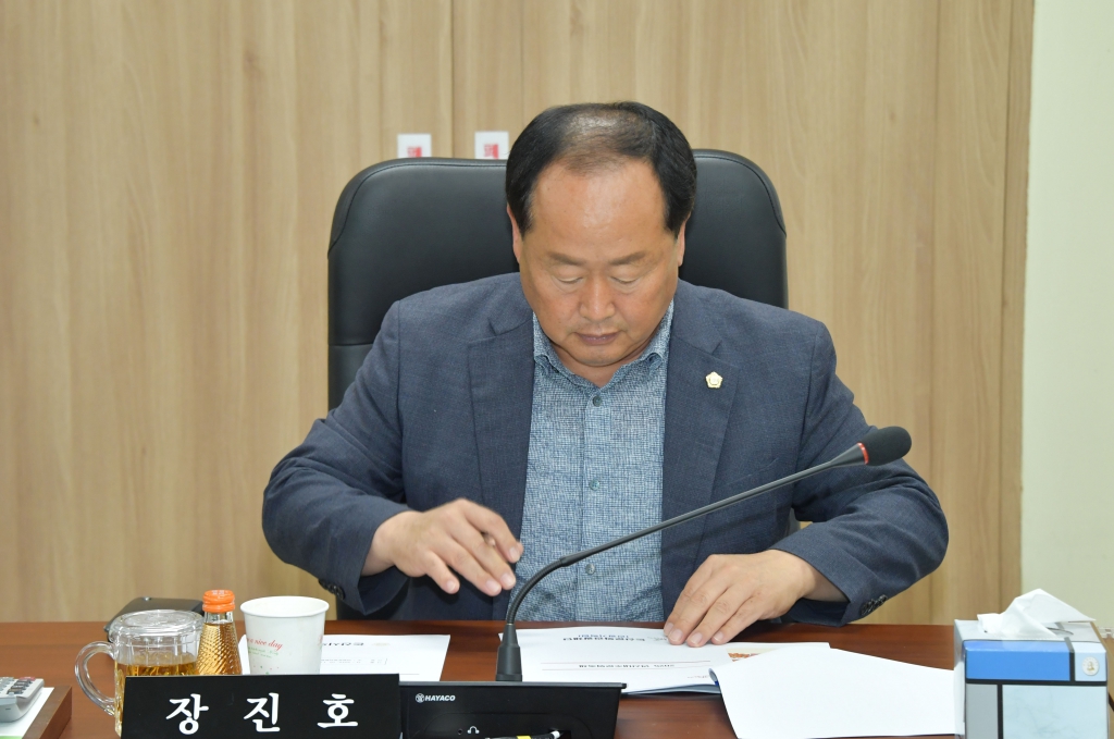 2025년 10월 의원간담회 2025.10.01(수) 이미지(11)