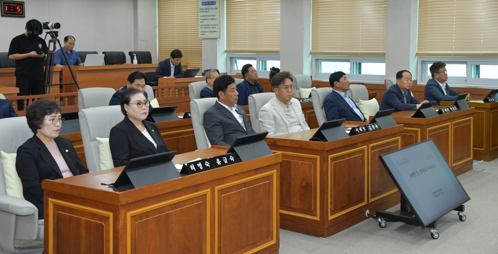 제255회 논산시의회 임시회 폐회 2024.05.23(목) 이미지(12)
