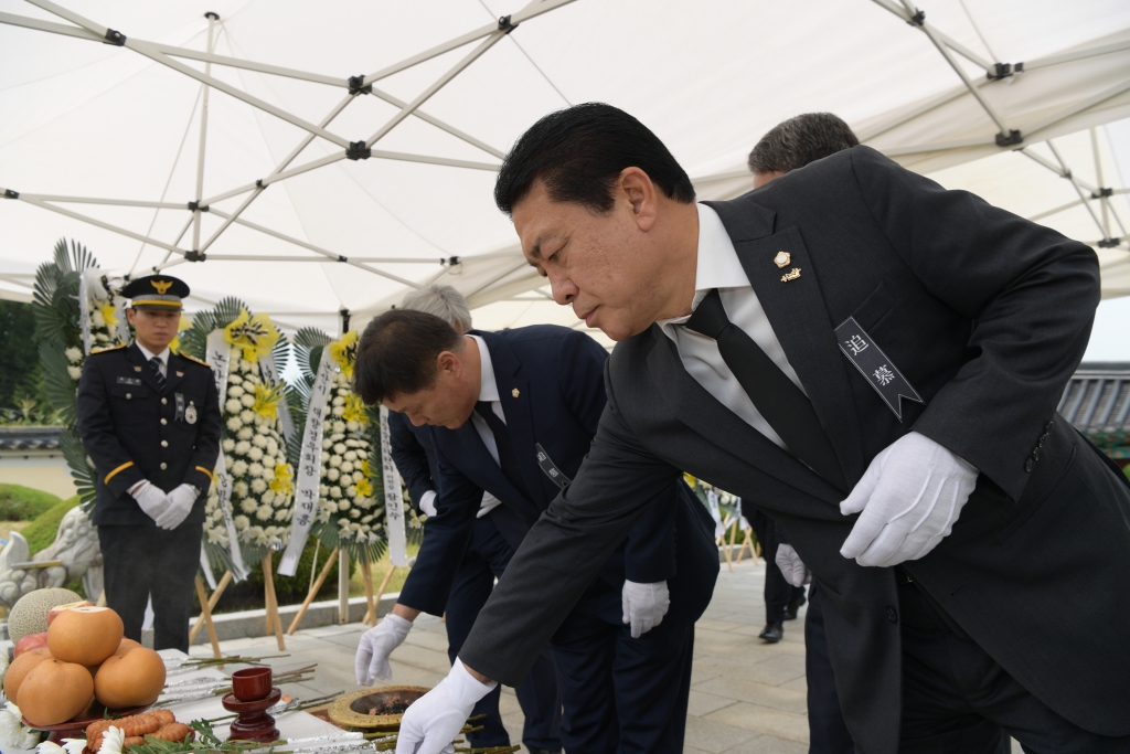 강경전투 전사경찰관 합동추도식 이미지(2)