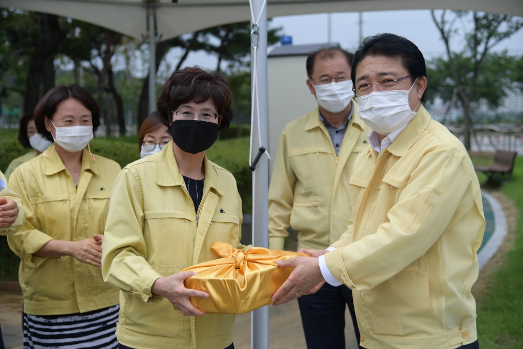 K-water 충남중부권관리단 수돗물 안전성 점검 및 논산 보건소 격려 방문 이미지(8)