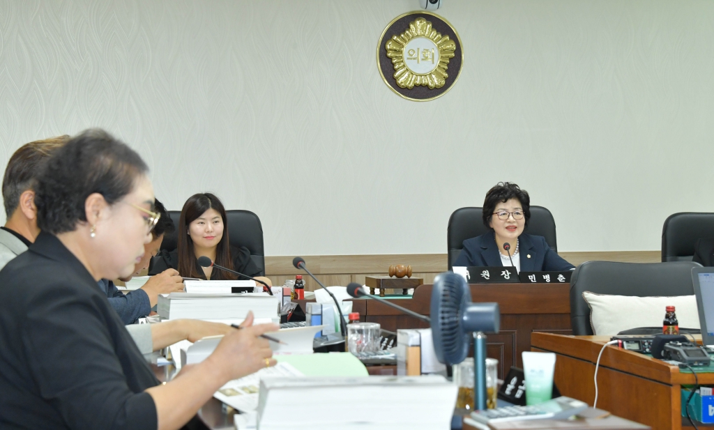 2023회계연도 결산 승인안 예비심사 등 행정자치(제5차) 2024.06.24(월) 이미지(9)