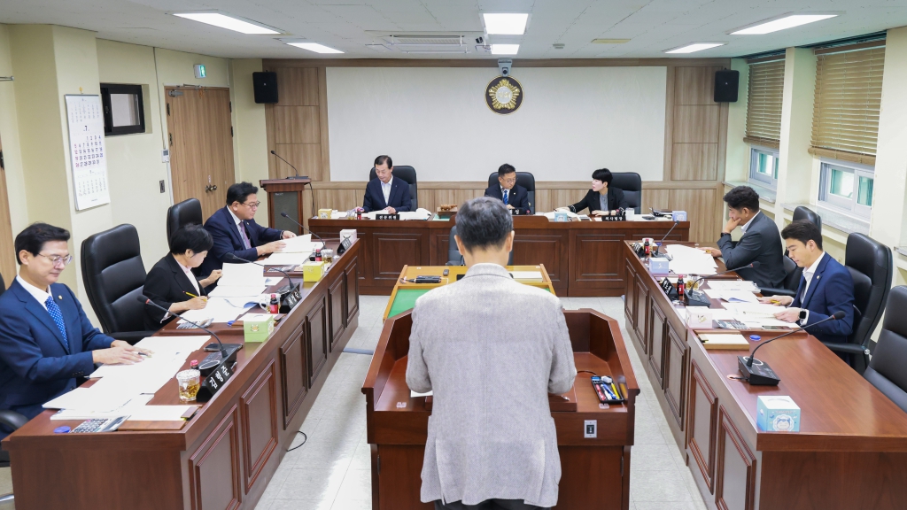조례안 및 일반안건 심사(행정자치 제1차) 2026.07.21(화)  대표이미지
