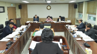 제268회 논산시의회 제2차 정례회-2026년도 예산안 예비심사(행정자치 제5차) 2025.12.15(월)  대표이미지