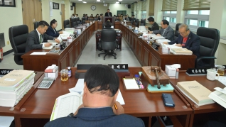 제268회 논산시의회 제2차 정례회-2026년도 예산안 예비심사(산업건설 제3차) 2025.12.10(수)  대표이미지