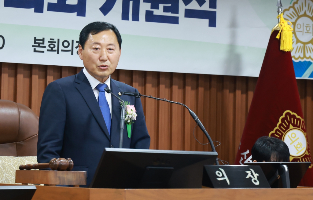 제10대 논산시의회 전반기 원구성 완료... 개원식 개최 이미지(1) 제10대 논산시의회 전반기 원구성 완료... 개원식 개최 이미지(1)