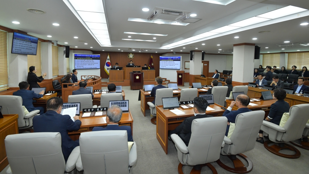 논산시의회, 제266회 임시회 폐회 이미지(1) 논산시의회, 제266회 임시회 폐회 이미지(1)