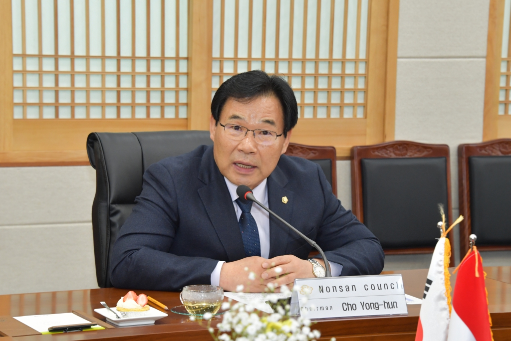 논산시의회 조용훈 의장, 인도네시아 자카르타주 정부 관계자 등 접견 이미지(1)